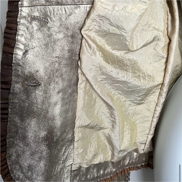Amorimiei Milan Distressed Gold Leather Blazer with ruffle details, Size 10 - Picture 11 of 15